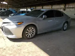 4T1B11HKXJU528040 2018 TOYOTA CAMRY