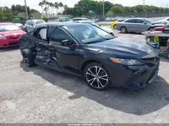 4T1B11HKXJU530693 2018 TOYOTA CAMRY
