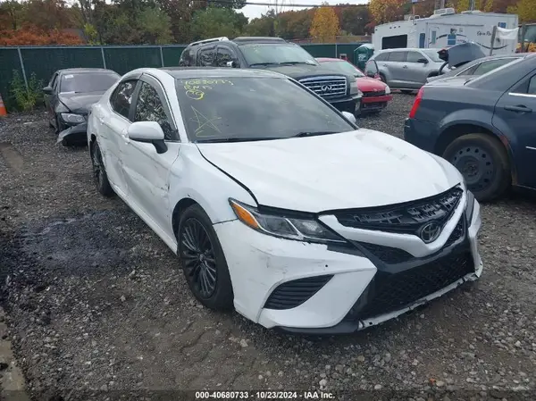 4T1B11HKXJU534291 2018 TOYOTA CAMRY - Image 1
