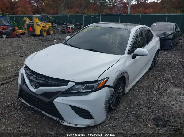 4T1B11HKXJU534291 2018 TOYOTA CAMRY - Image 2
