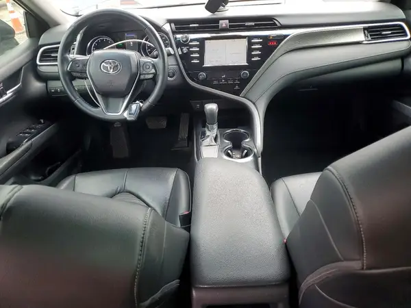 4T1B11HKXJU536140 2018 TOYOTA CAMRY - Image 8