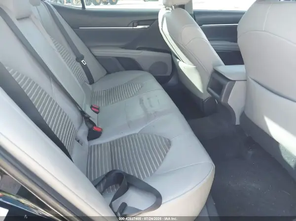 4T1B11HKXJU537840 2018 TOYOTA CAMRY - Image 8