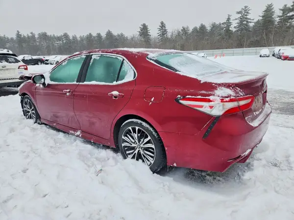 4T1B11HKXJU539717 2018 TOYOTA CAMRY - Image 2