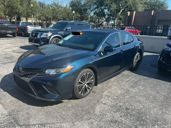 4T1B11HKXJU539720 2018 TOYOTA CAMRY - Image 2