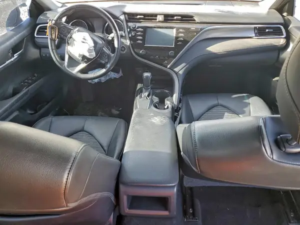 4T1B11HKXJU540186 2018 TOYOTA CAMRY - Image 8