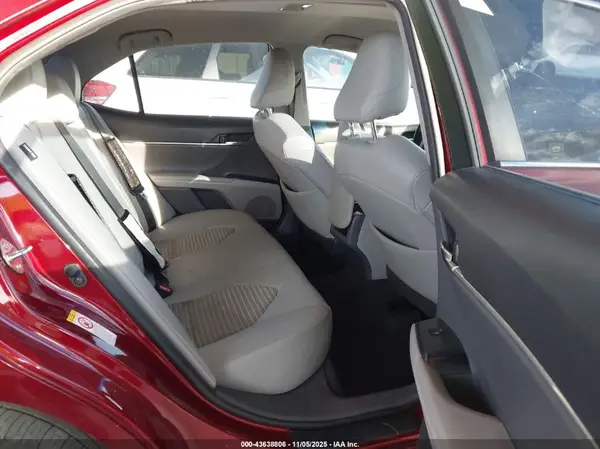 4T1B11HKXJU542889 2018 TOYOTA CAMRY - Image 8