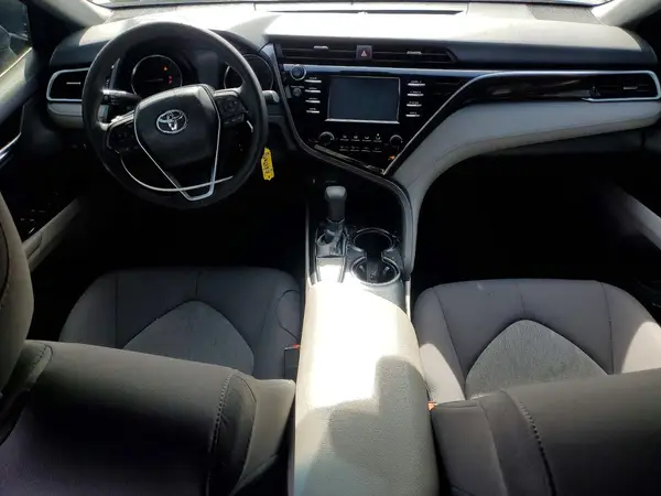 4T1B11HKXJU543251 2018 TOYOTA CAMRY - Image 8