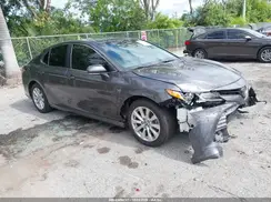 4T1B11HKXJU544559 2018 TOYOTA CAMRY