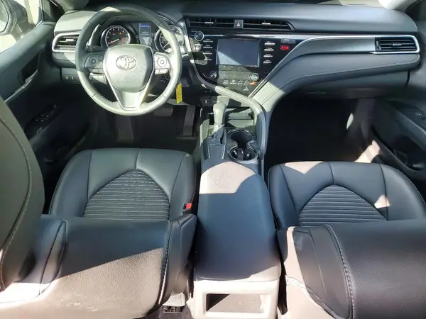 4T1B11HKXJU544786 2018 TOYOTA CAMRY - Image 8