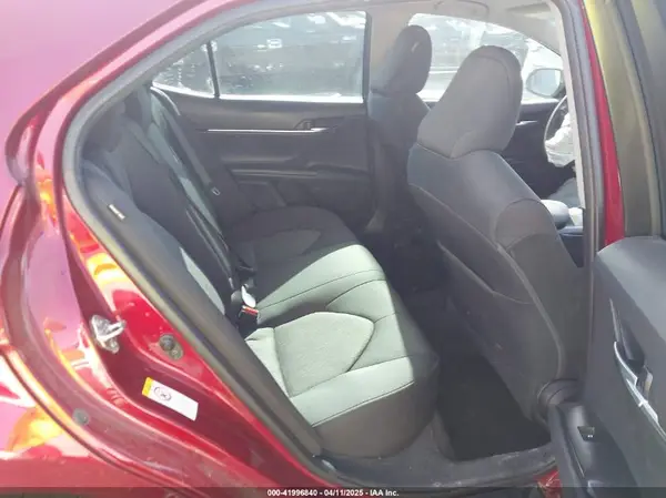4T1B11HKXJU545128 2018 TOYOTA CAMRY - Image 8