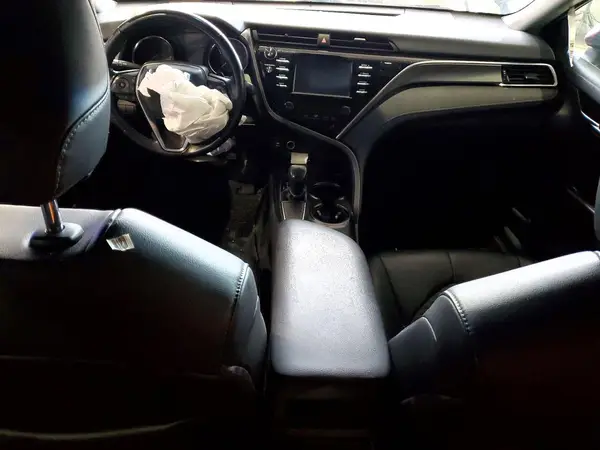 4T1B11HKXJU545520 2018 TOYOTA CAMRY - Image 8