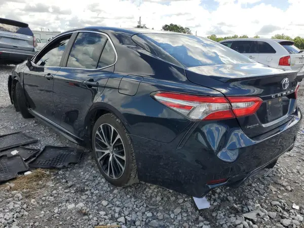 4T1B11HKXJU545713 2018 TOYOTA CAMRY - Image 2