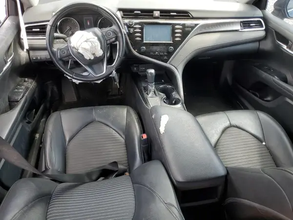 4T1B11HKXJU545713 2018 TOYOTA CAMRY - Image 8