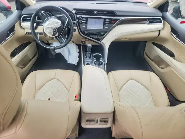 4T1B11HKXJU549812 2018 TOYOTA CAMRY - Image 8