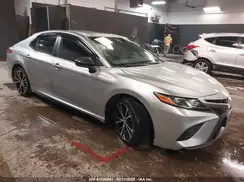 4T1B11HKXJU549888 2018 TOYOTA CAMRY