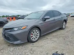 4T1B11HKXJU551883 2018 TOYOTA CAMRY