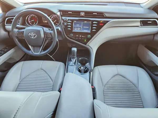 4T1B11HKXJU551950 2018 TOYOTA CAMRY - Image 8