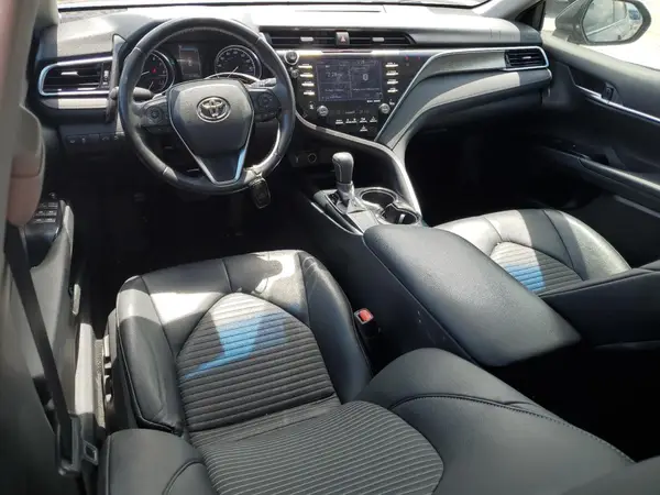 4T1B11HKXJU553827 2018 TOYOTA CAMRY - Image 8