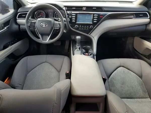 4T1B11HKXJU560440 2018 TOYOTA CAMRY - Image 8