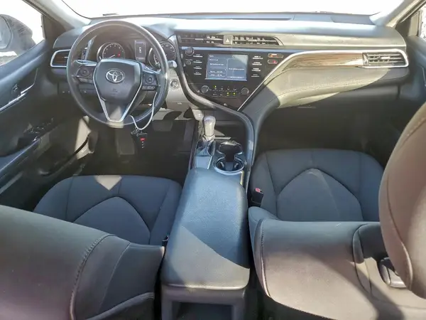 4T1B11HKXJU561166 2018 TOYOTA CAMRY - Image 8