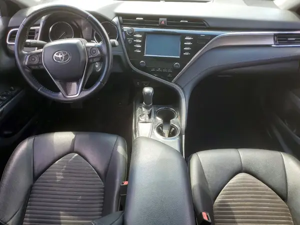 4T1B11HKXJU561443 2018 TOYOTA CAMRY - Image 8