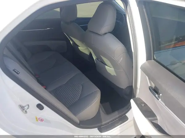 4T1B11HKXJU563130 2018 TOYOTA CAMRY - Image 8