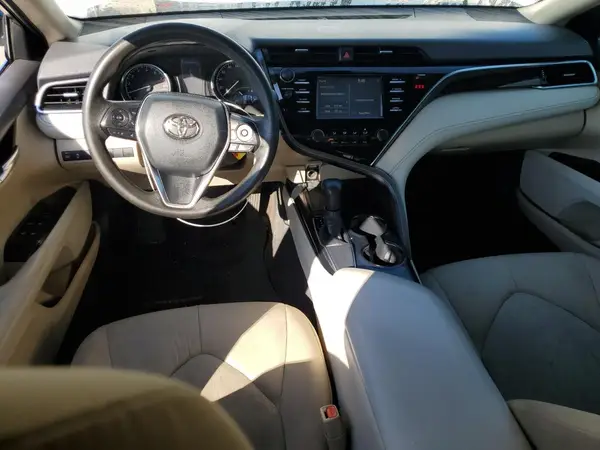 4T1B11HKXJU563516 2018 TOYOTA CAMRY - Image 8