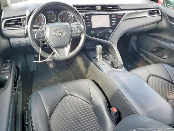 4T1B11HKXJU565010 2018 TOYOTA CAMRY - Image 8