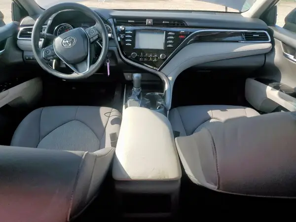 4T1B11HKXJU565282 2018 TOYOTA CAMRY - Image 8
