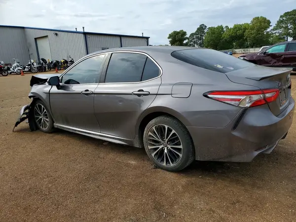 4T1B11HKXJU571244 2018 TOYOTA CAMRY - Image 2