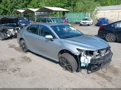 4T1B11HKXJU572166 2018 TOYOTA CAMRY