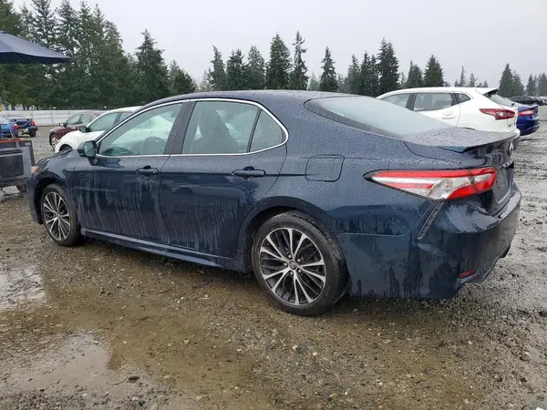 4T1B11HKXJU572510 2018 TOYOTA CAMRY - Image 2