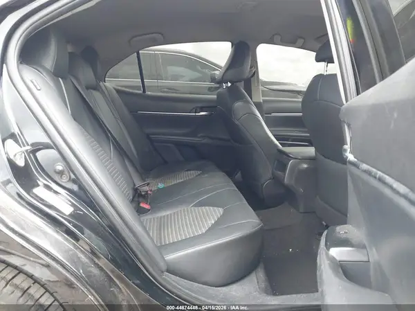 4T1B11HKXJU574547 2018 TOYOTA CAMRY - Image 8