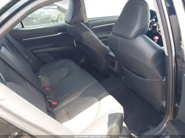 4T1B11HKXJU576878 2018 TOYOTA CAMRY - Image 8