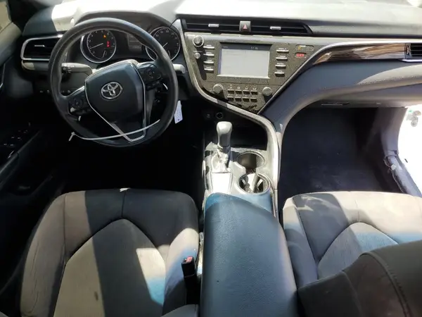 4T1B11HKXJU577027 2018 TOYOTA CAMRY - Image 8