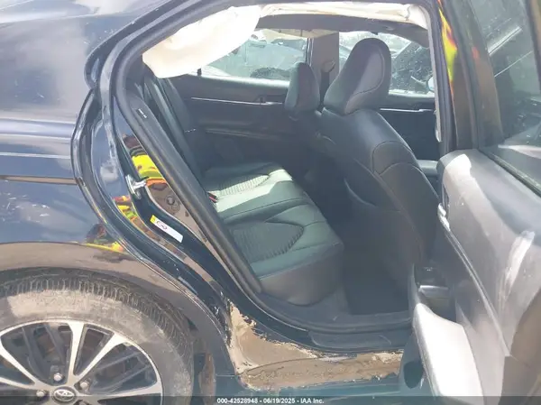 4T1B11HKXJU577190 2018 TOYOTA CAMRY - Image 8