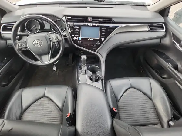 4T1B11HKXJU585418 2018 TOYOTA CAMRY - Image 8