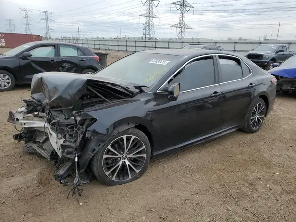 4T1B11HKXJU590506 2018 TOYOTA CAMRY - Image 1