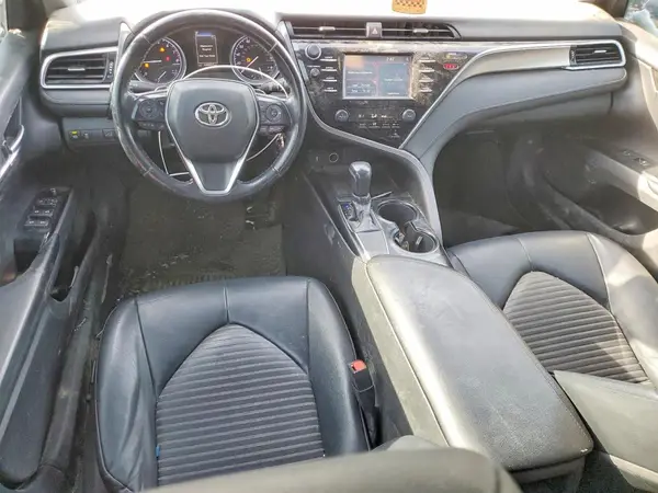 4T1B11HKXJU593258 2018 TOYOTA CAMRY - Image 8