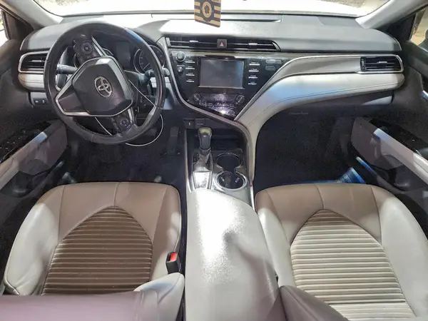 4T1B11HKXJU595043 2018 TOYOTA CAMRY - Image 8