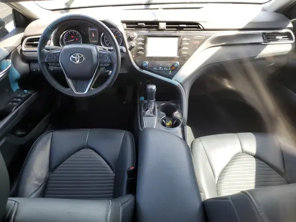 4T1B11HKXJU597813 2018 TOYOTA CAMRY - Image 8