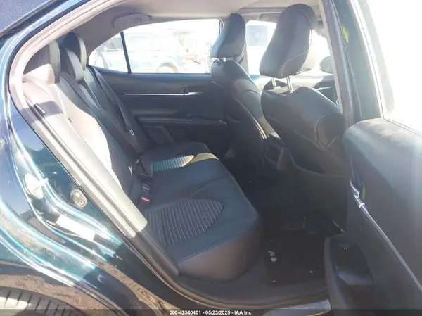 4T1B11HKXJU597861 2018 TOYOTA CAMRY - Image 8
