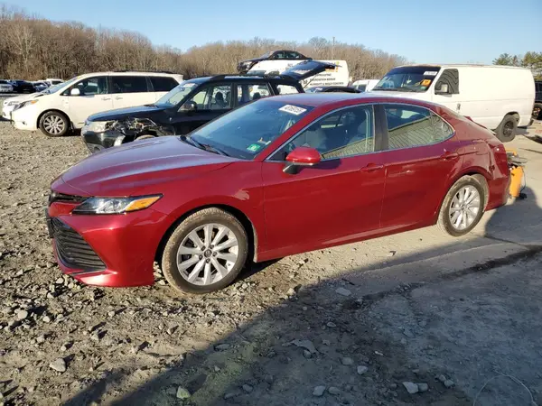 4T1B11HKXJU598217 2018 TOYOTA CAMRY - Image 1