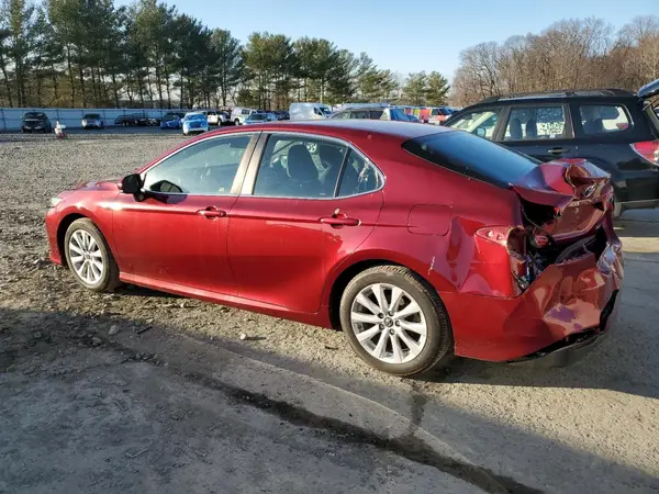 4T1B11HKXJU598217 2018 TOYOTA CAMRY - Image 2