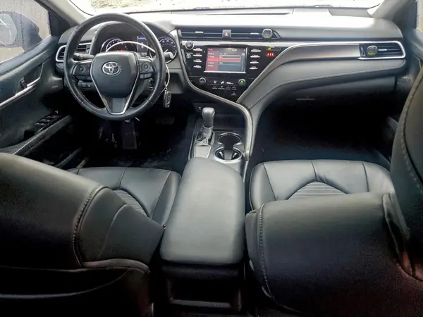 4T1B11HKXJU601889 2018 TOYOTA CAMRY - Image 8