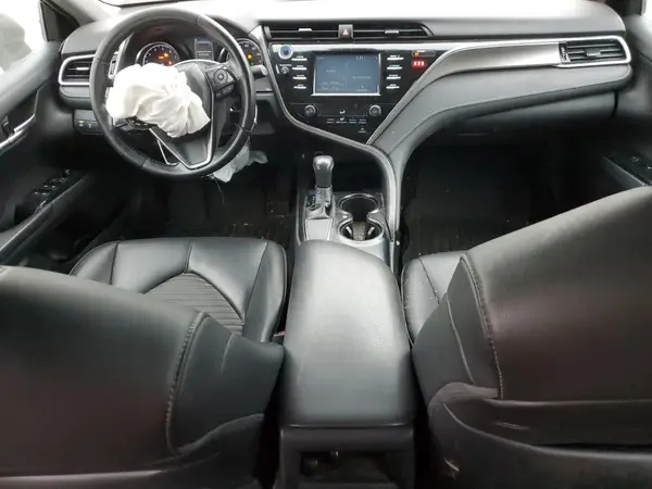 4T1B11HKXJU609149 2018 TOYOTA CAMRY - Image 8