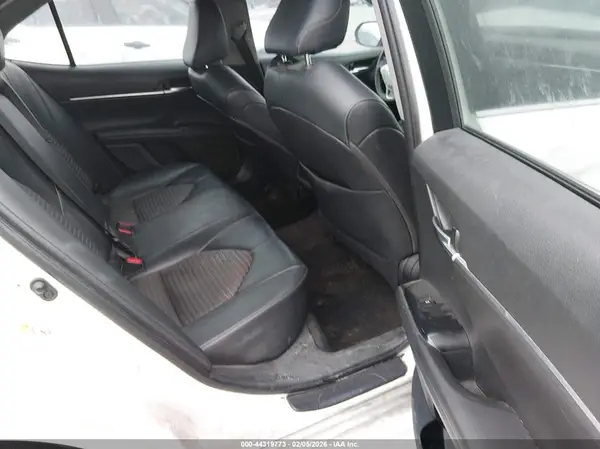 4T1B11HKXJU614089 2018 TOYOTA CAMRY - Image 8