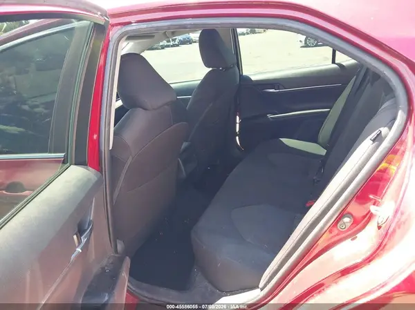 4T1B11HKXJU615517 2018 TOYOTA CAMRY - Image 8
