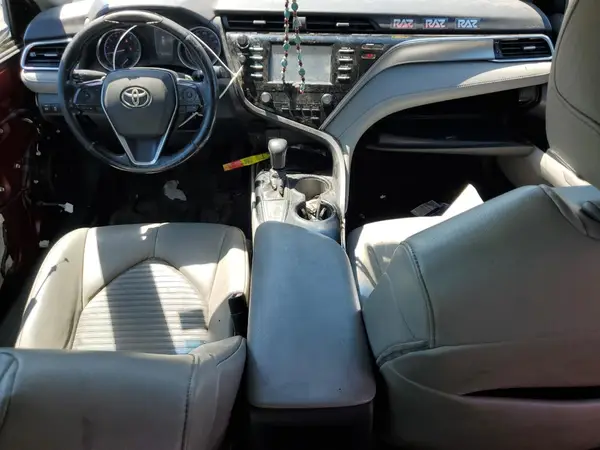 4T1B11HKXJU616263 2018 TOYOTA CAMRY - Image 8