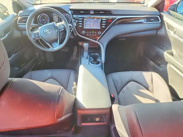 4T1B11HKXJU616893 2018 TOYOTA CAMRY - Image 8